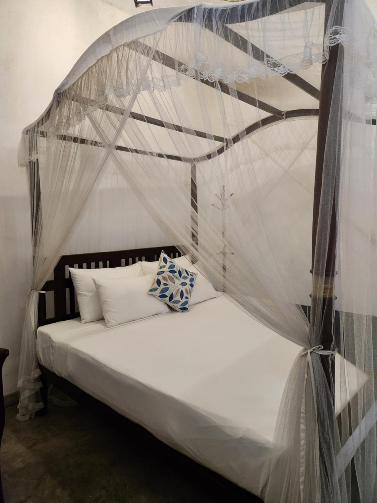 Zee Golf Affordable Luxury Hotell Galle Exteriör bild
